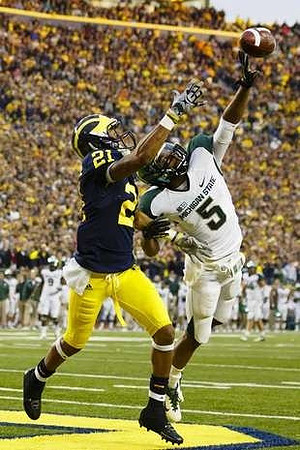 Roy Roundtree (21)