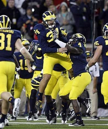 Mike Kwiatkowski (81), James Ross (15), Brendan Gibbons (34), Cameron Gordon (4), and Michael Schofield (75)