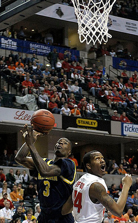 Manny Harris (3)