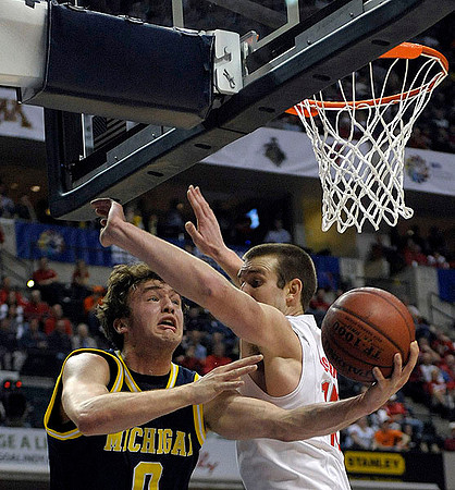 Zack Novak (0)