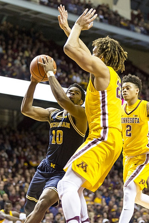 Derrick Walton Jr. (10)