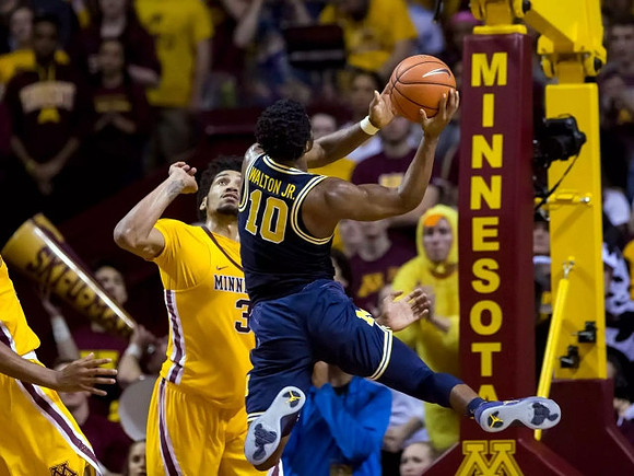 Derrick Walton Jr. (10)