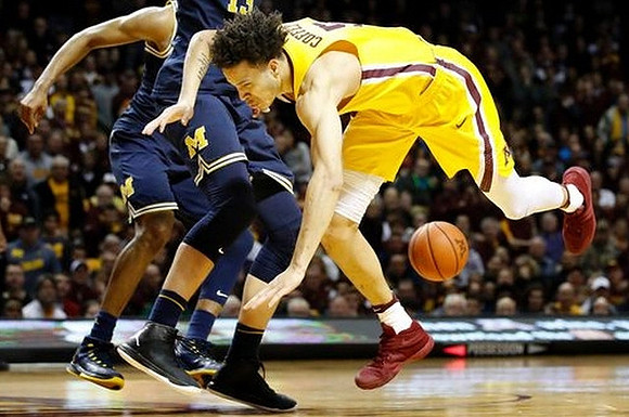 Moritz Wagner (13)