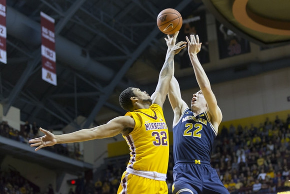 Duncan Robinson (22)