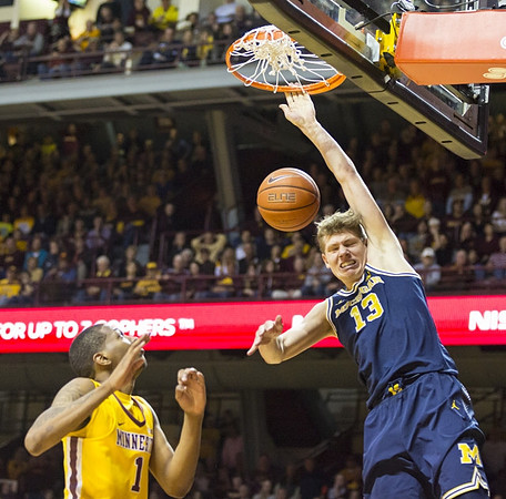 Moritz Wagner (13)