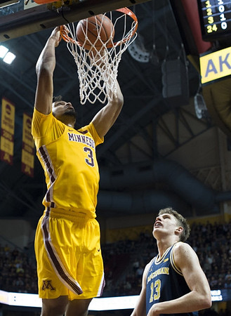 Moritz Wagner (13)