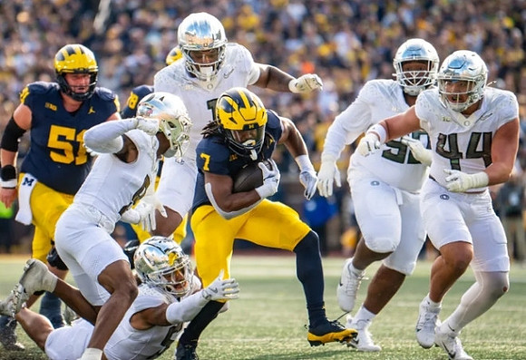 Greg Crippen (51), Donovan Edwards (7), and Myles Hinton (78)