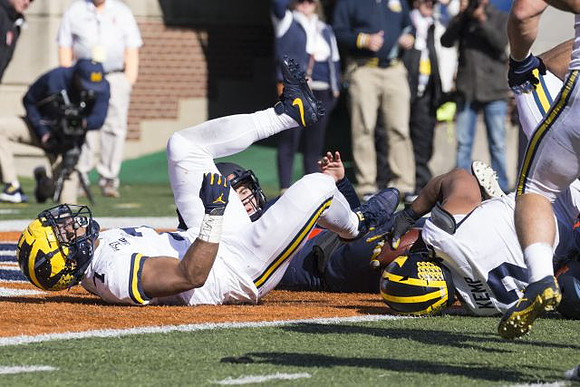 Khaleke Hudson (7) and Carlo Kemp (2)