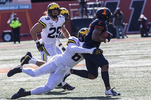 Jordan Glasgow (29) and Josh Uche (6)