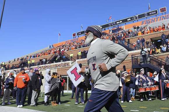 Illinois Head Coach Lovie Smith