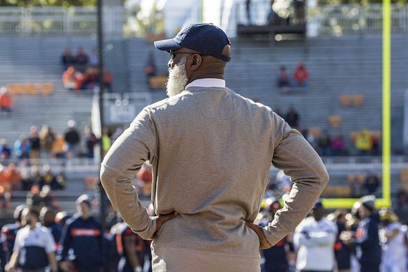 Illinois Head Coach Lovie Smith