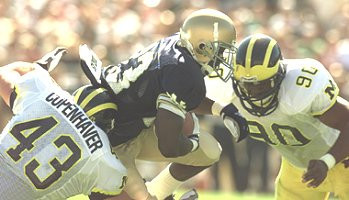 Clint Copenhaver (43) and Juaquin Feazell (90)
