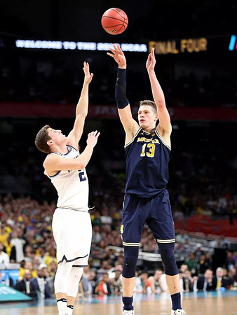 Moritz Wagner (13)