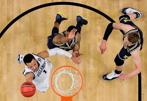 Charles Matthews (1) and Moritz Wagner (13)
