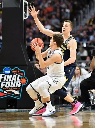 Duncan Robinson (22)