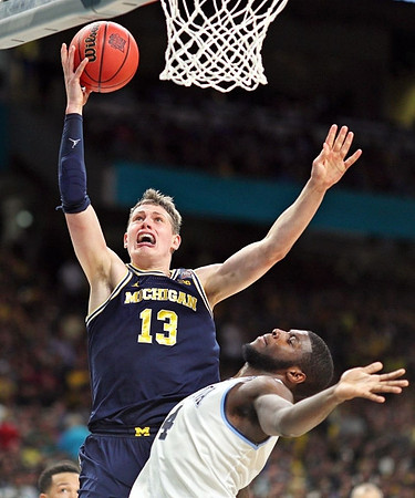 Moritz Wagner (13)