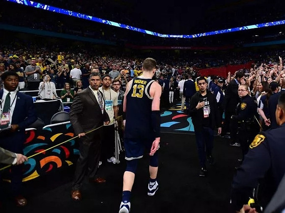 Moritz Wagner (13)