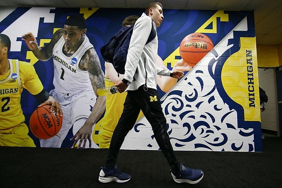 Duncan Robinson (22)