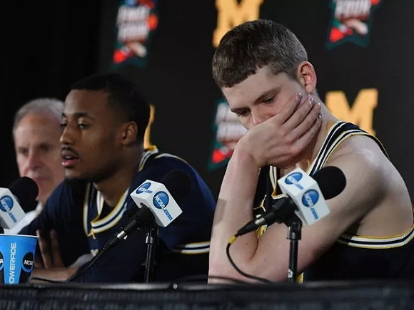 John Beilein, Muhammad-Ali Abdur-Rahkman (12), and Moritz Wagner (13)