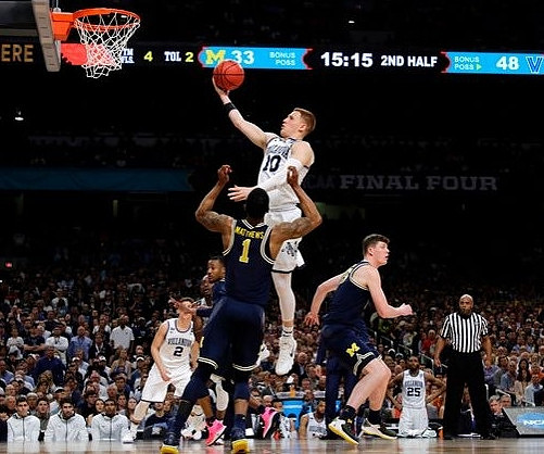 Charles Matthews (1), Muhammad-Ali Abdur-Rahkman (12), and Jon Teske (15)