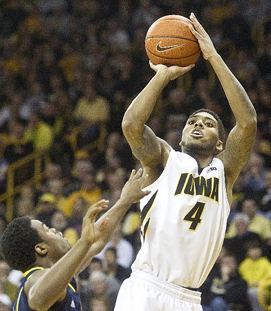 Derrick Walton Jr. (10)