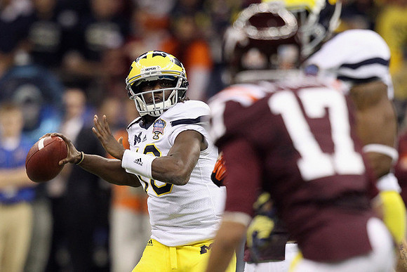 Denard Robinson (16)