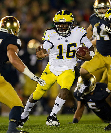 Denard Robinson (16)