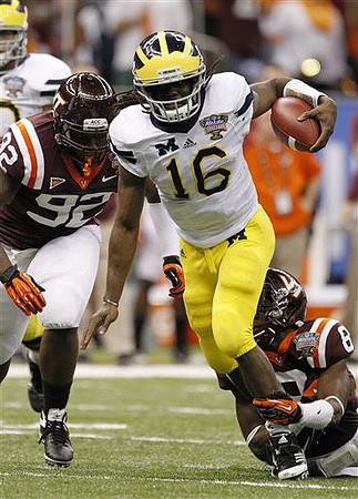 Denard Robinson (16)