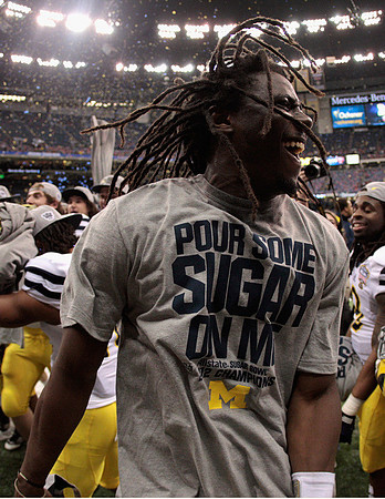 Denard Robinson (16)
