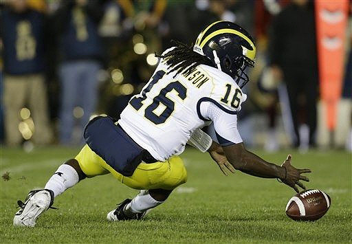 Denard Robinson (16)