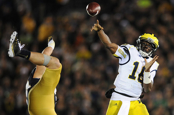 Denard Robinson (16)