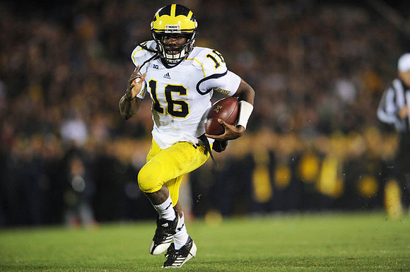 Denard Robinson (16)
