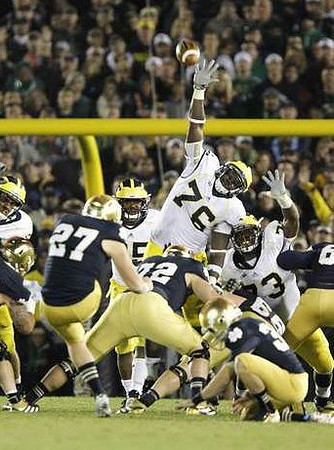 Kenny Demens (25), Quinton Washington (76), and William Campbell (73)