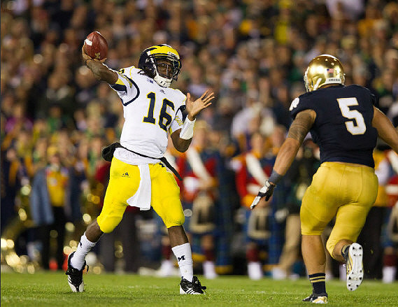 Denard Robinson (16)