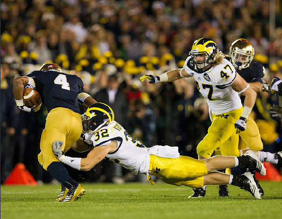 Jordan Kovacs (32) and Jake Ryan (47)