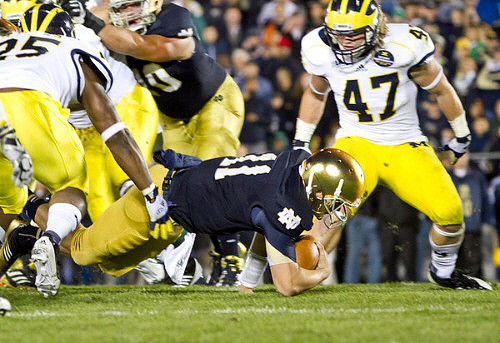 Kenny Demens (25) and Jake Ryan (47)