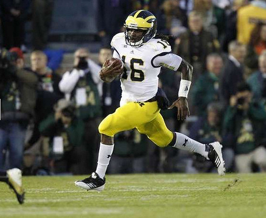 Denard Robinson (16)