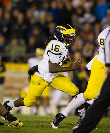 Denard Robinson (16)