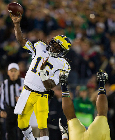 Denard Robinson (16)