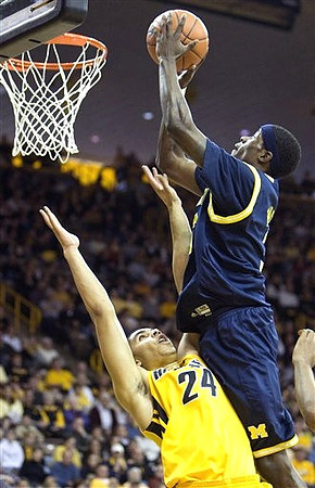 Manny Harris (3)