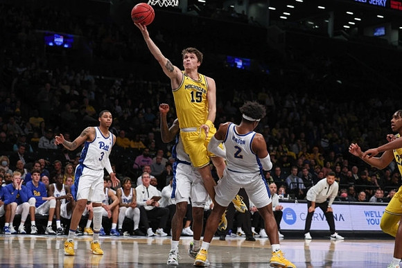Joey Baker (15)