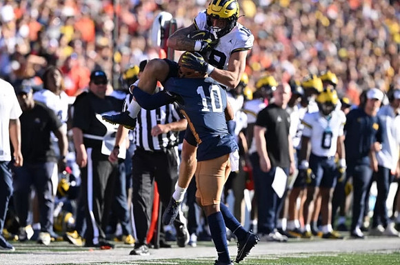 Colston Loveland (18)