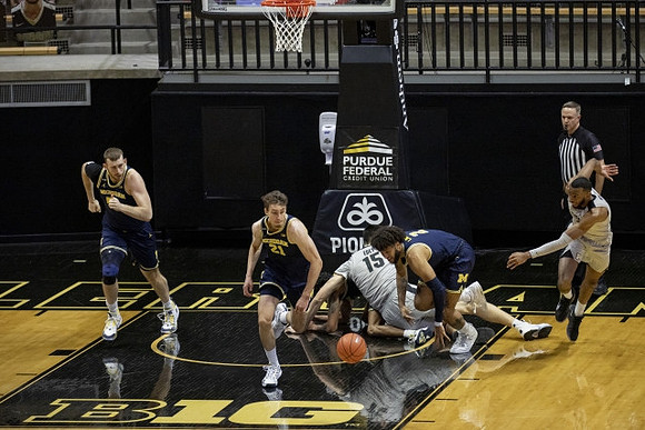 Austin Davis (51), Franz Wagner (21), and Isaiah Livers (2)