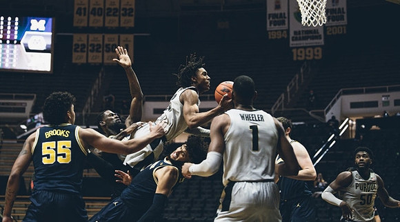 Terrance Williams II (5), Chaundee Brown Jr. (15), Isaiah Livers (2), and Franz Wagner (21)