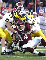 Joey Sarantos (59) and Grant Mason (13)