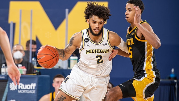 Isaiah Livers (2)