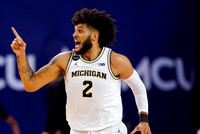 Isaiah Livers (2)