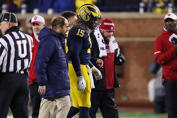 Chase Winovich (15)