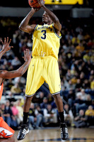 Manny Harris (3)