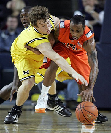 Zack Novak (0) and Laval Lucas-Perry